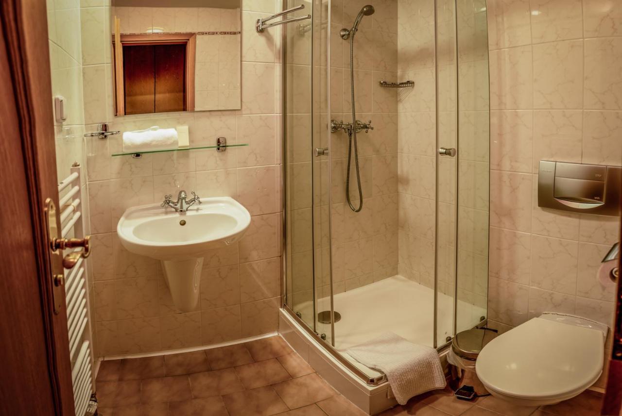 Hotel Brixen 하블리치쿠프브로트 외부 사진
