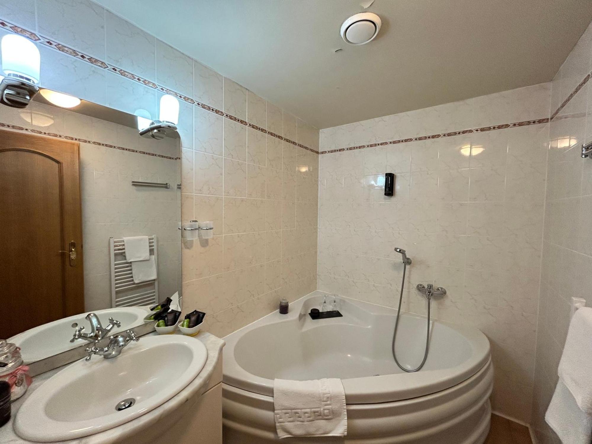 Hotel Brixen 하블리치쿠프브로트 외부 사진